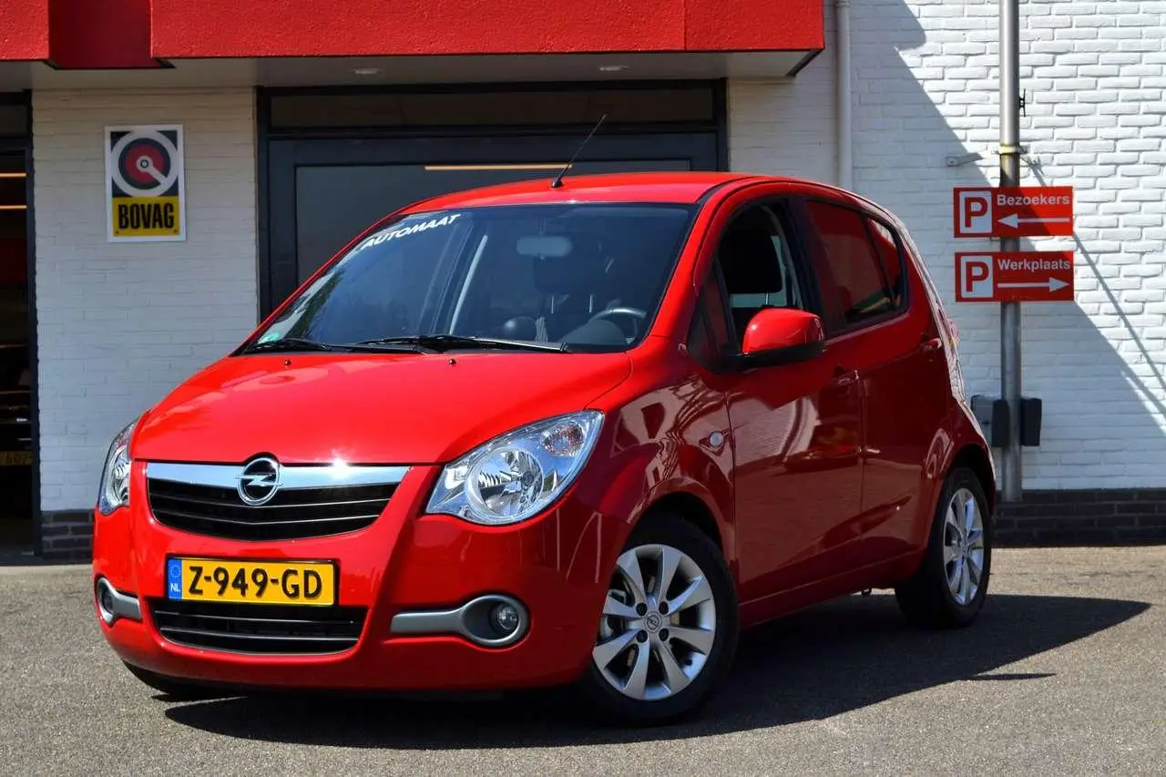 Photo 1 : Opel Agila 2014 Petrol