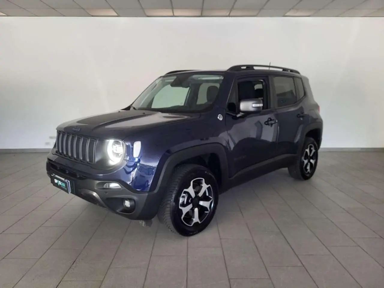 Photo 1 : Jeep Renegade 2021 Others