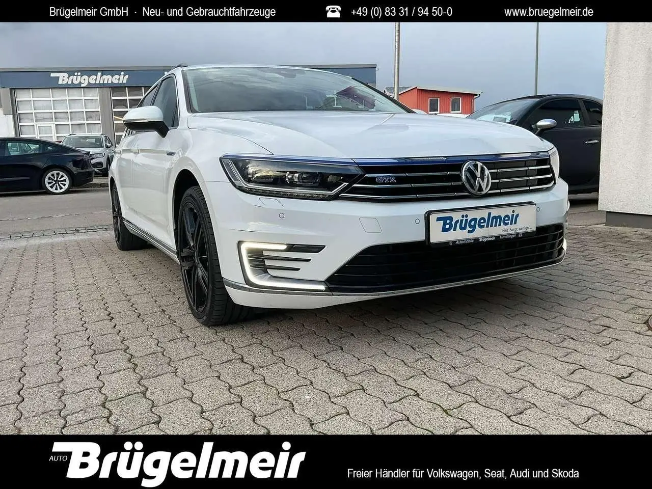 Photo 1 : Volkswagen Passat 2018 Hybride