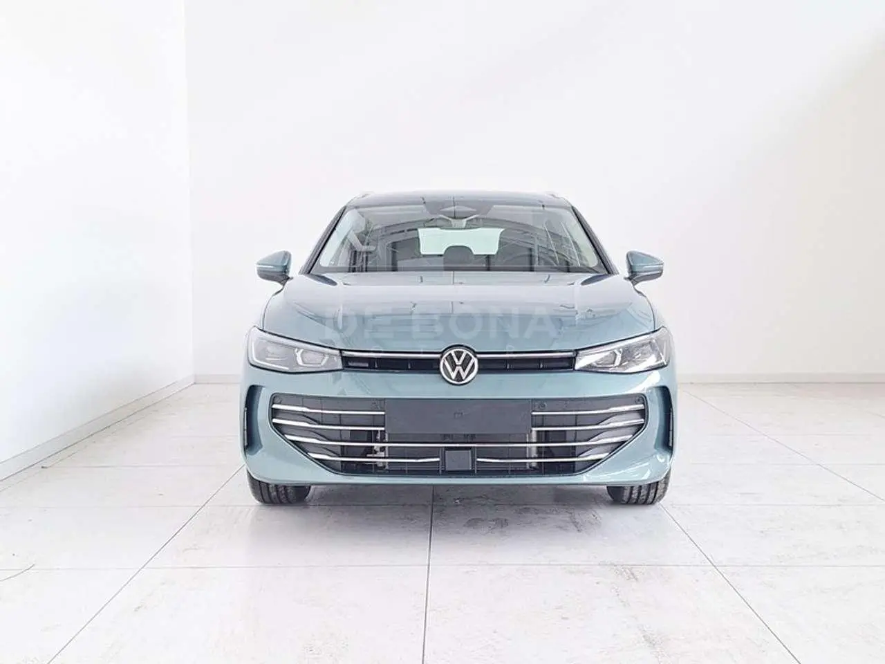 Photo 1 : Volkswagen Passat 2024 Hybride