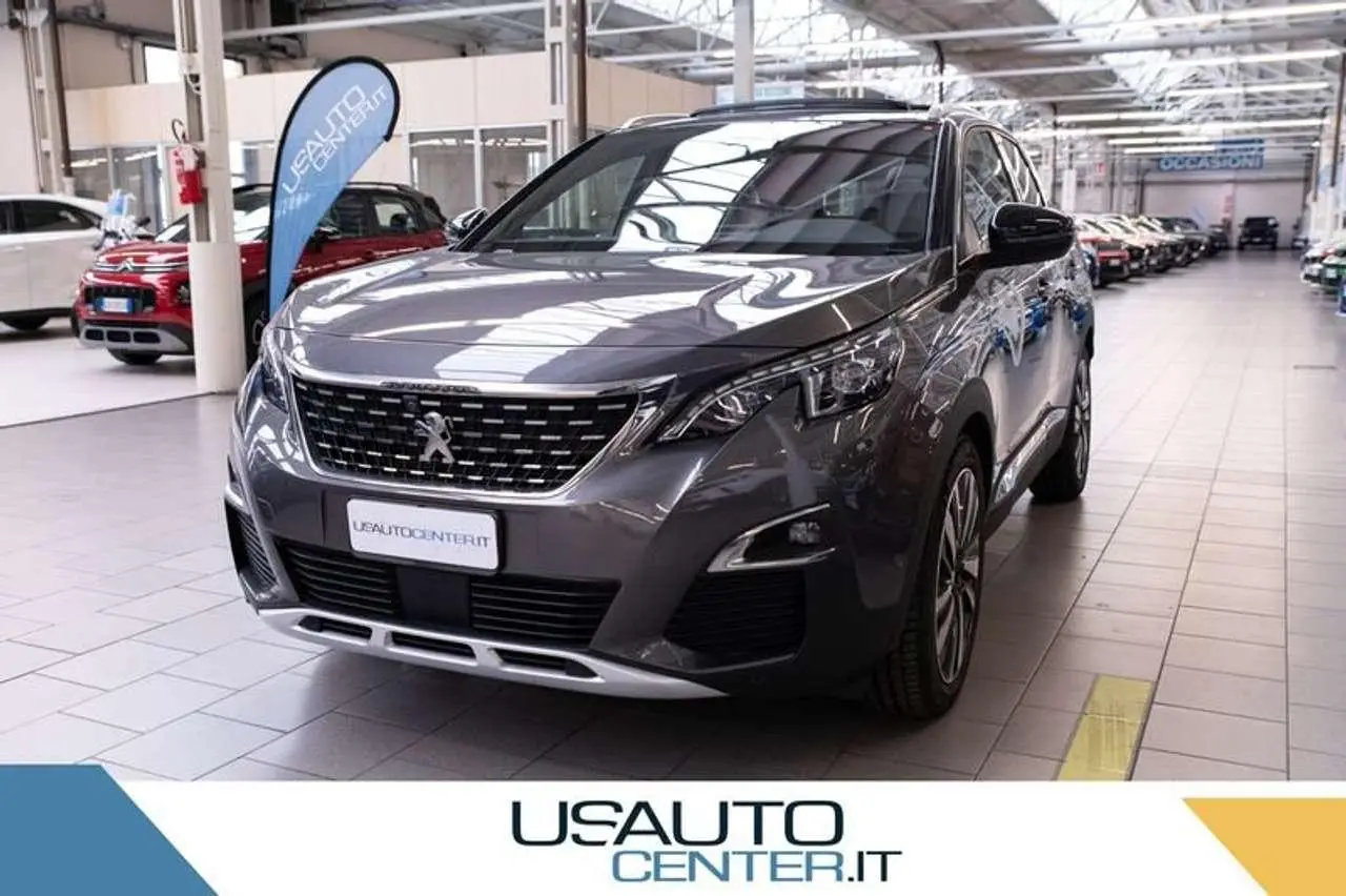 Photo 1 : Peugeot 3008 2020 Hybride