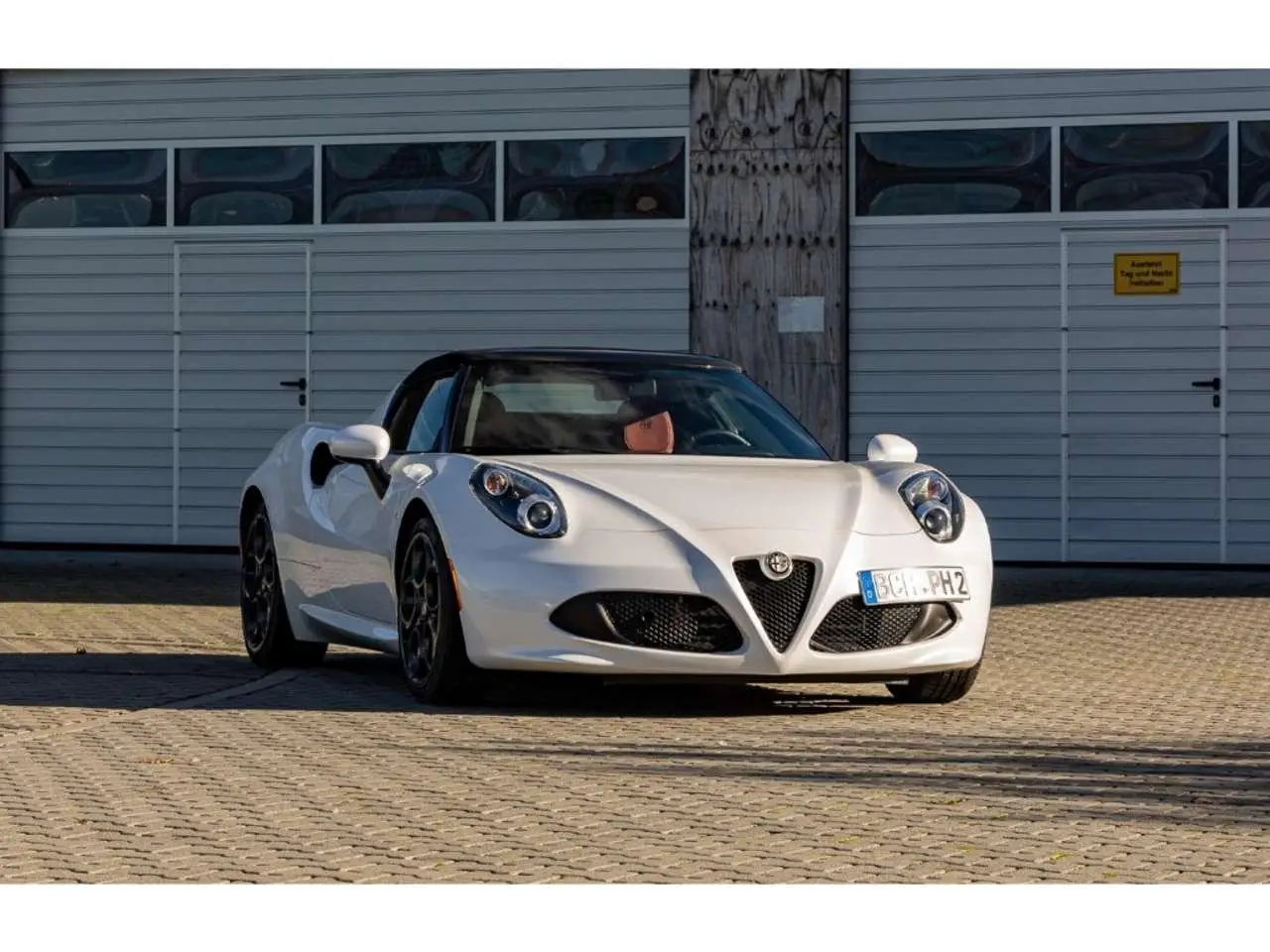 Photo 1 : Alfa Romeo 4c 2021 Petrol