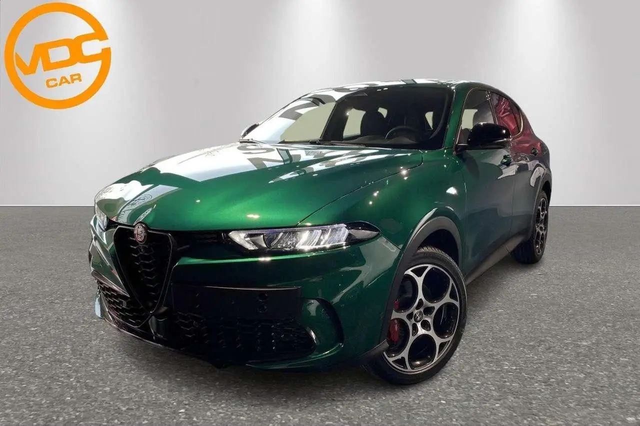 Photo 1 : Alfa Romeo Tonale 2023 Hybride