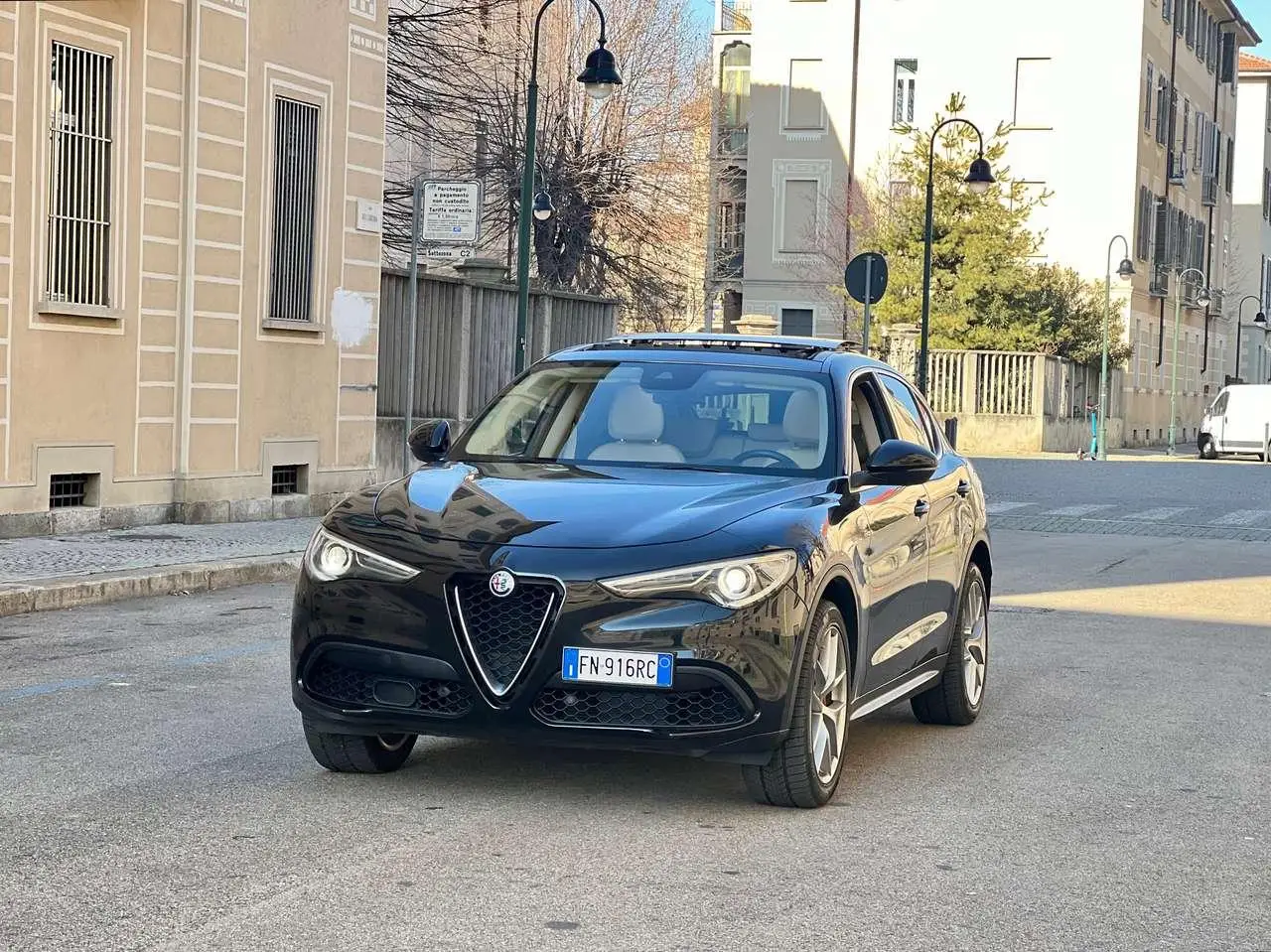 Photo 1 : Alfa Romeo Stelvio 2018 Essence