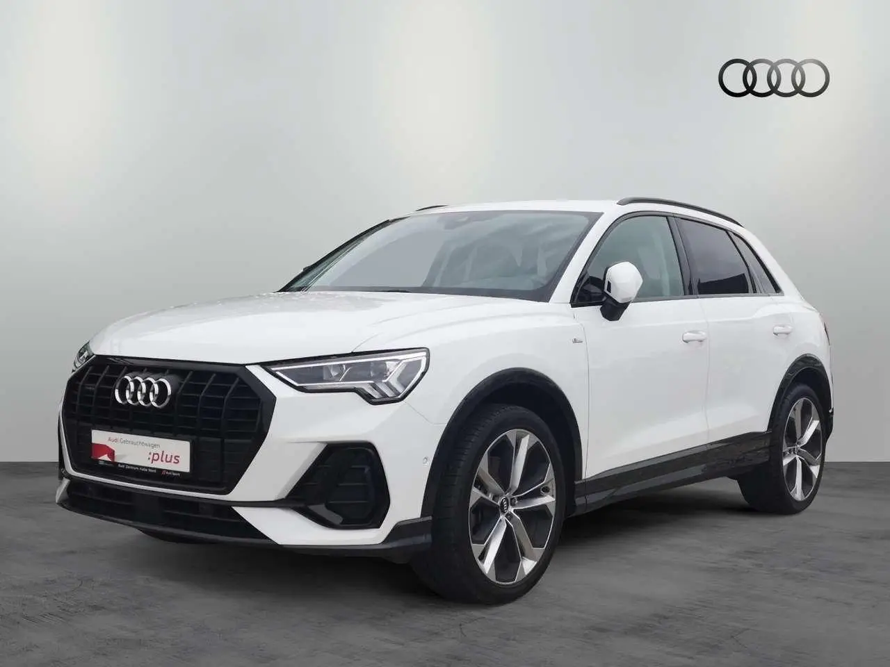 Photo 1 : Audi Q3 2019 Essence