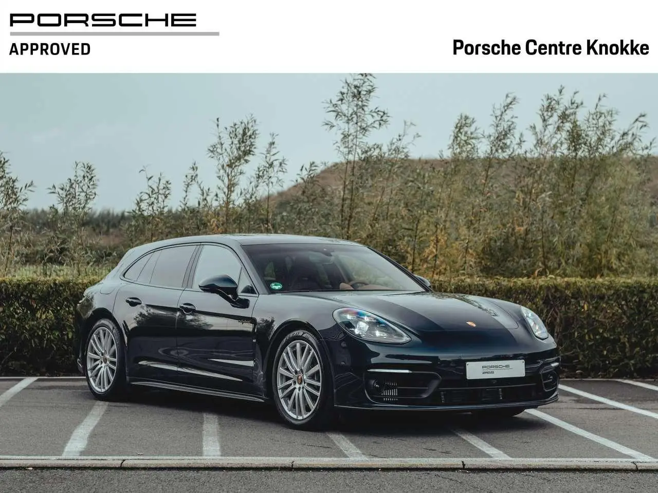 Photo 1 : Porsche Panamera 2023 Essence