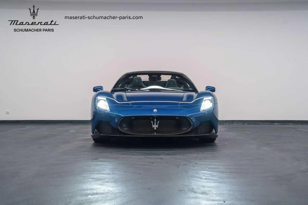 Photo 1 : Maserati Mc20 2024 Petrol