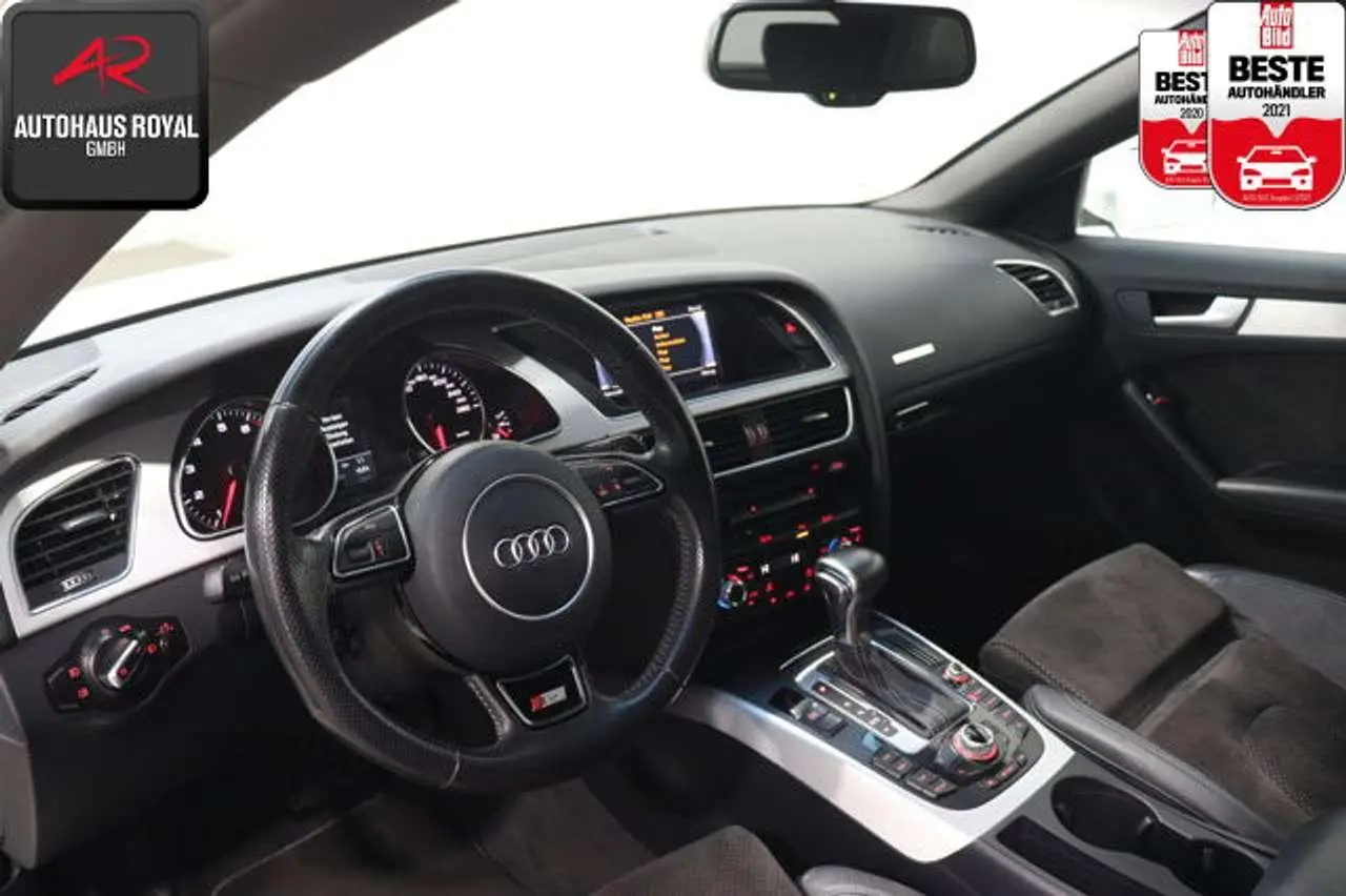 Photo 1 : Audi A5 2015 Petrol