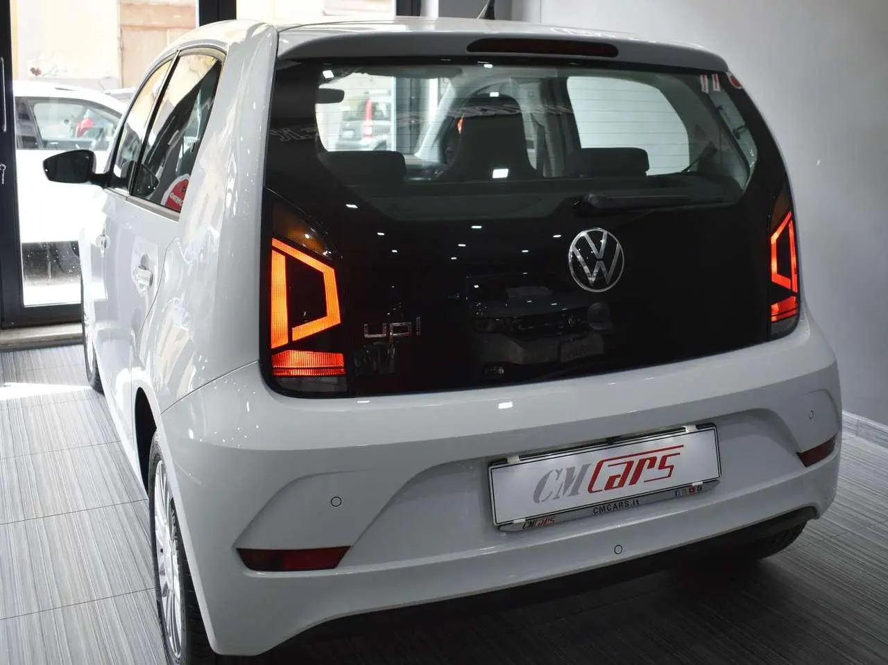 Photo 1 : Volkswagen Up! 2023 Petrol