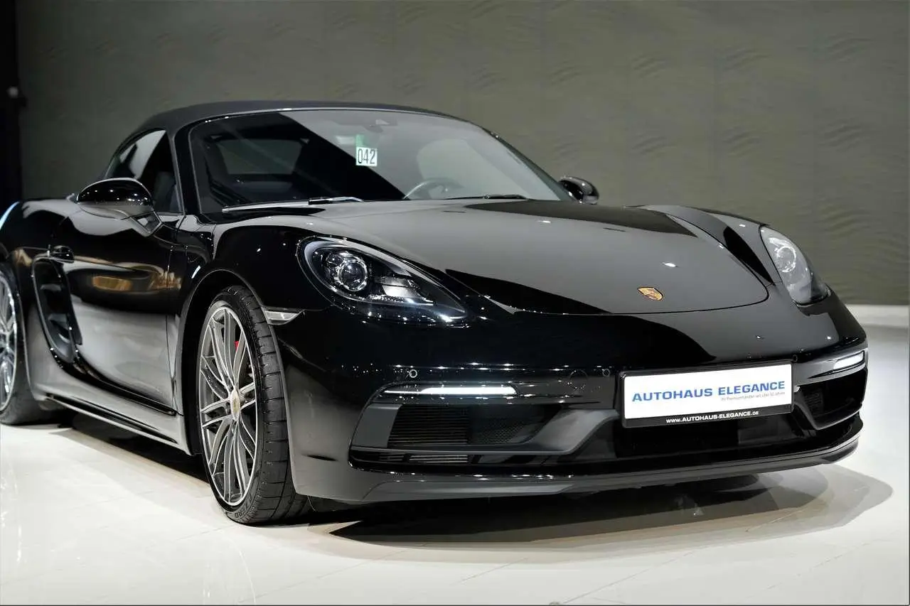 Photo 1 : Porsche Boxster 2020 Petrol