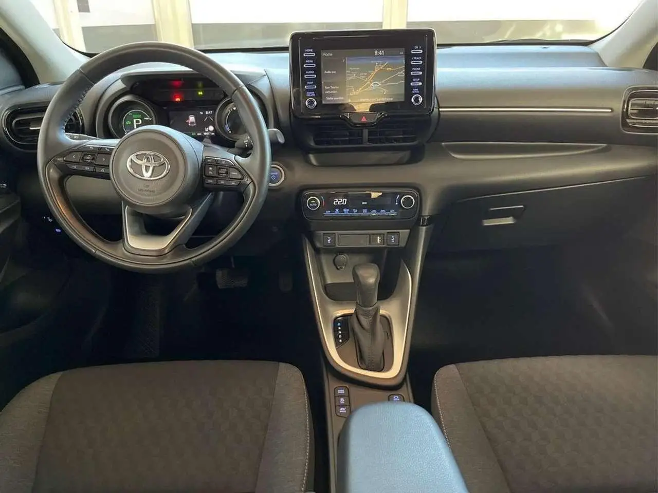 Photo 1 : Toyota Yaris 2021 Hybride