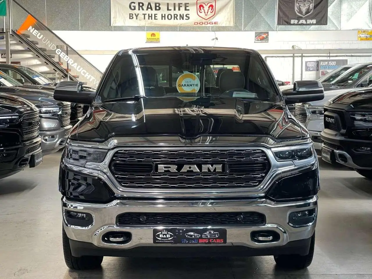 Photo 1 : Dodge Ram 2018 Petrol