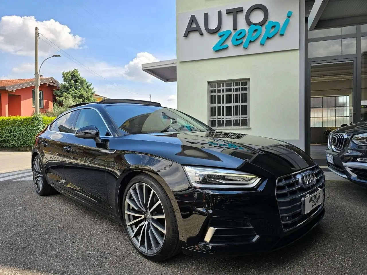 Photo 1 : Audi A5 2019 Petrol