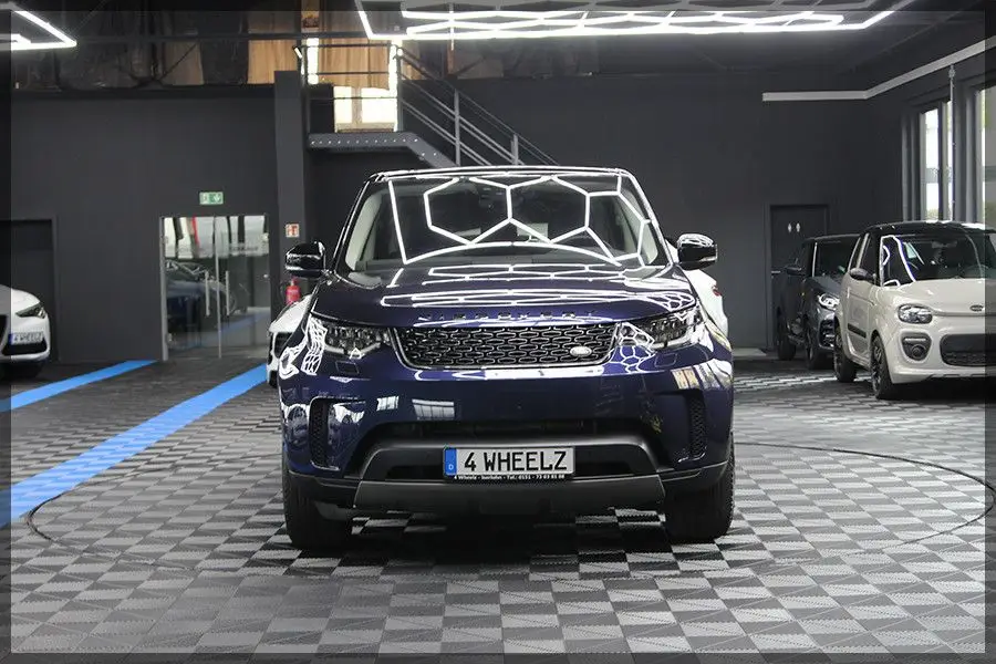 Photo 1 : Land Rover Discovery 2019 Petrol