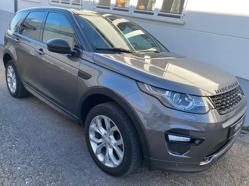Photo 1 : Land Rover Discovery 2019 Essence
