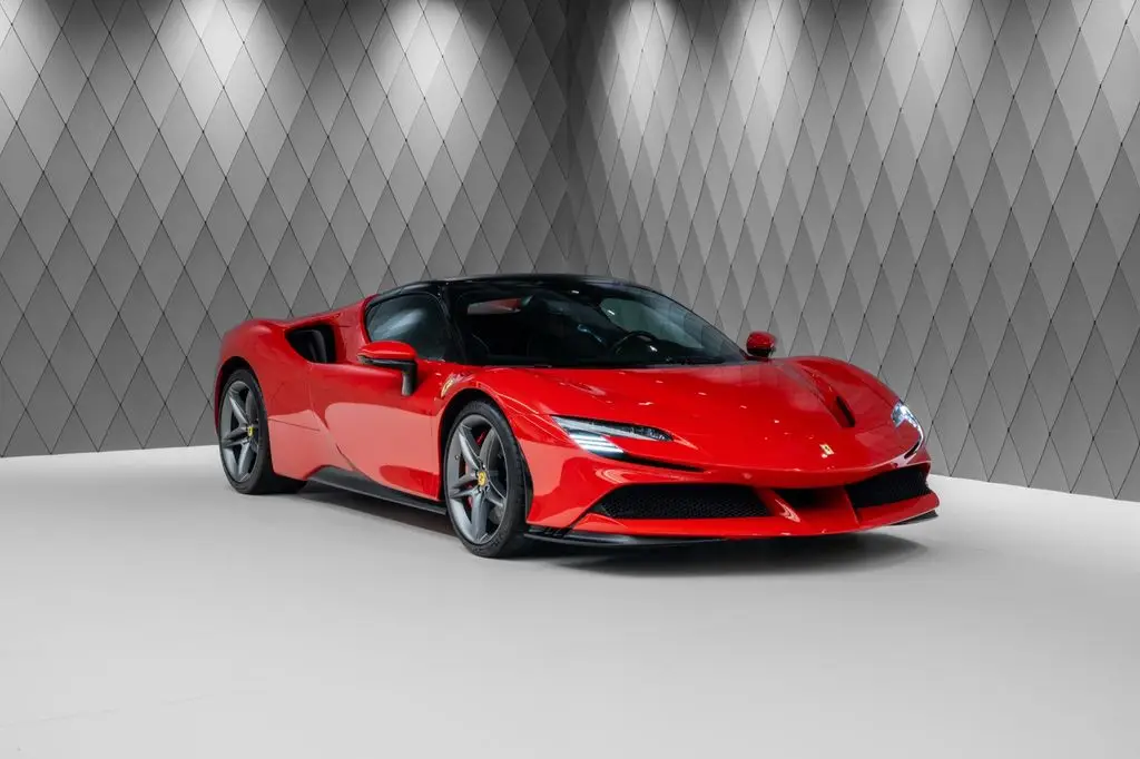 Photo 1 : Ferrari Sf90 2023 Hybride