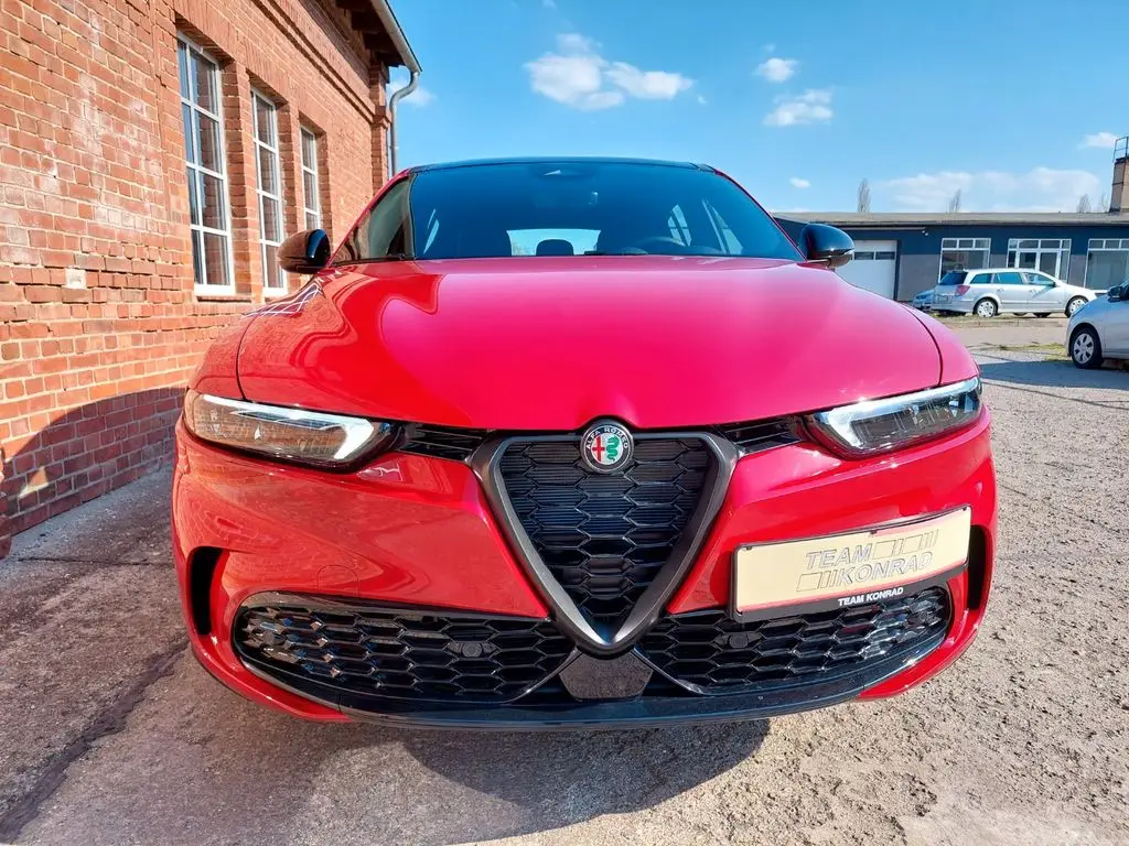 Photo 1 : Alfa Romeo Tonale 2023 Petrol