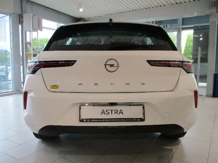 Opel Astra L 1.2 Turbo Enjoy
