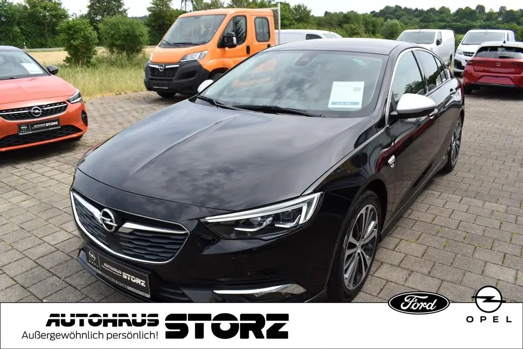 Photo 1 : Opel Insignia 2019 Petrol