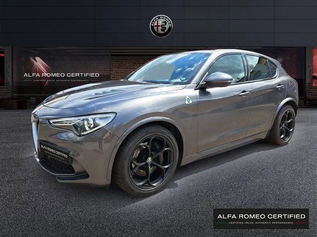 Photo 1 : Alfa Romeo Stelvio 2020 Petrol