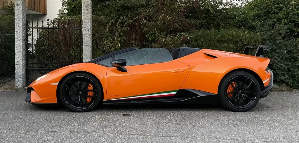 Photo 1 : Lamborghini Huracan 2019 Petrol