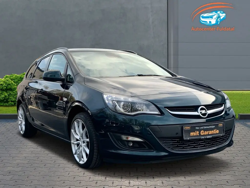 Opel Astra J Sports Tourer Style I Klima I SHZ I AHK