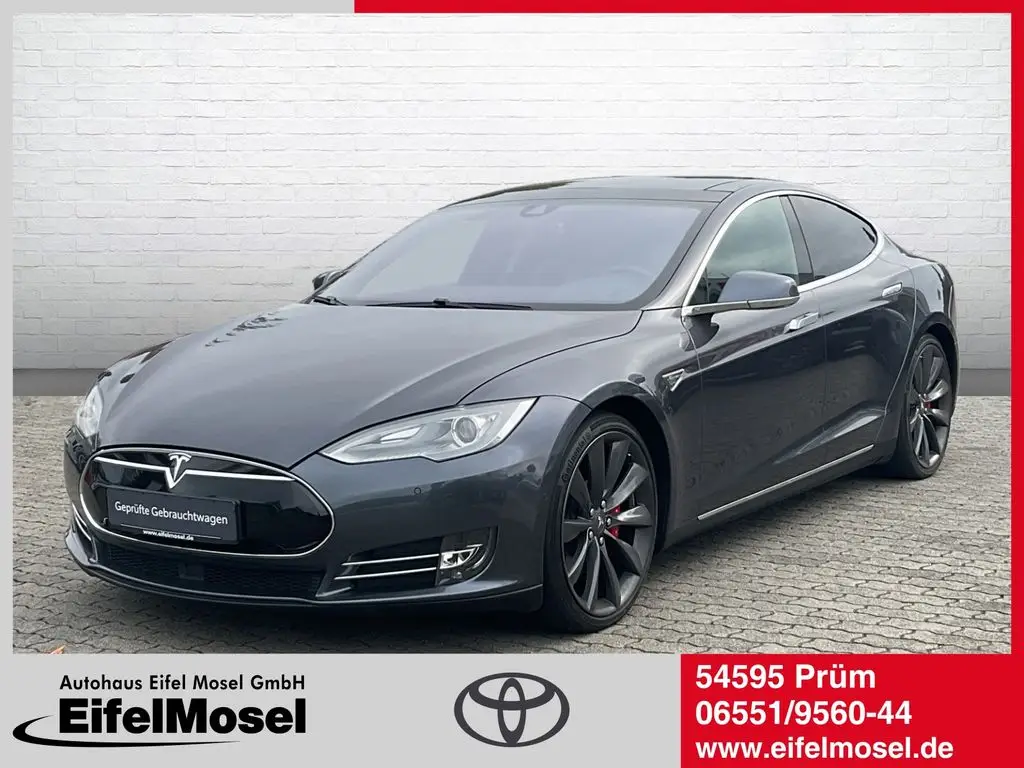 Photo 1 : Tesla Model S 2015 Not specified