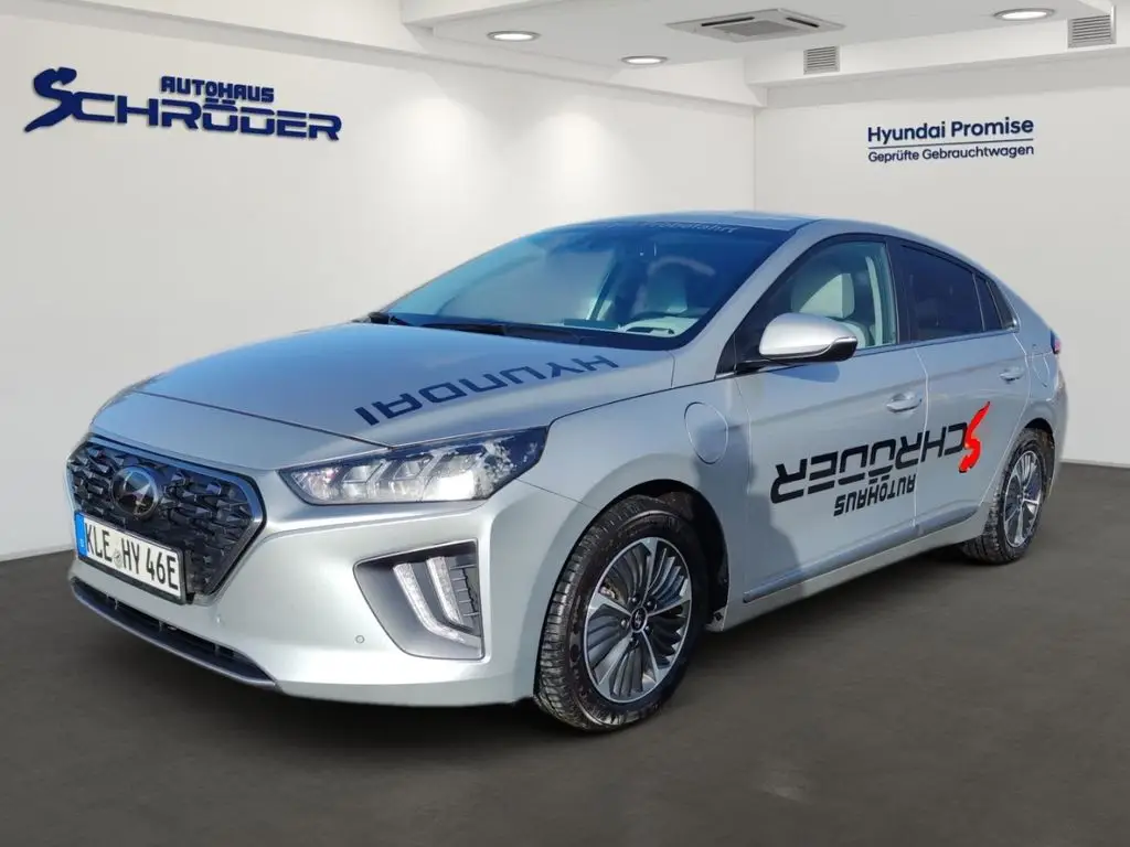 Photo 1 : Hyundai Ioniq 2022 Hybrid
