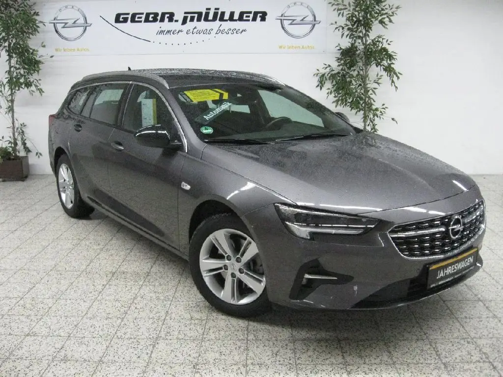 Opel Insignia B Sports Tourer Elegance buy used - Offer on