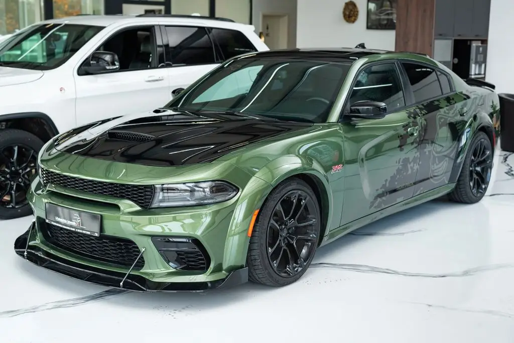 Photo 1 : Dodge Charger 2022 Petrol