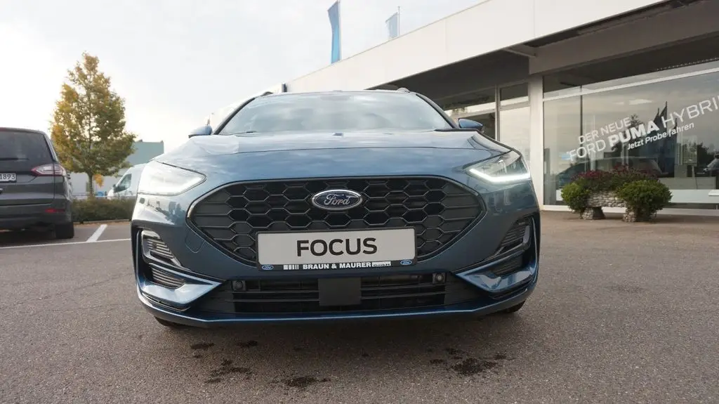 Photo 1 : Ford Focus 2023 Essence