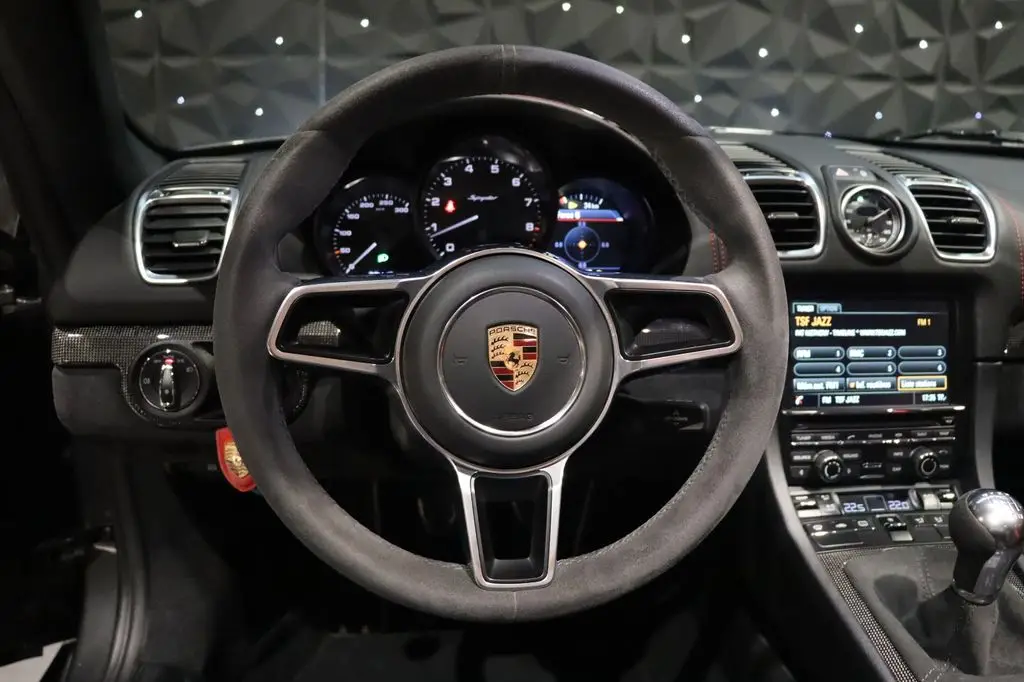 Photo 1 : Porsche Boxster 2015 Essence