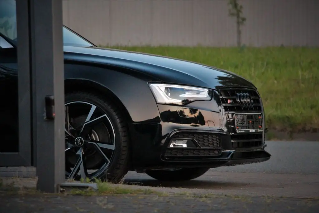 Photo 1 : Audi S5 2015 Essence