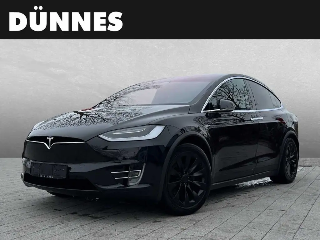 Photo 1 : Tesla Model X 2018 Non renseigné