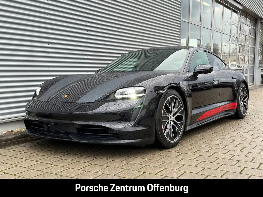 Photo 1 : Porsche Taycan 2021 Not specified