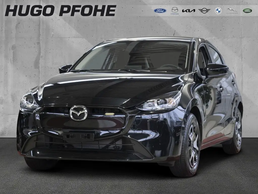 Photo 1 : Mazda 2 2023 Petrol