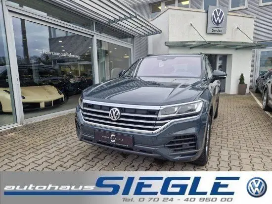 Photo 1 : Volkswagen Touareg 2019 Petrol