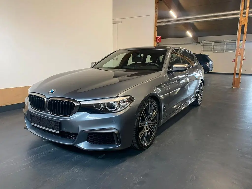 Photo 1 : Bmw M550 2018 Not specified