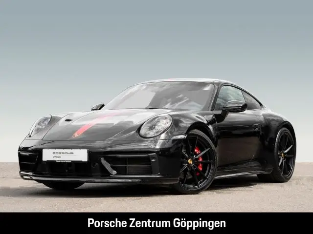 Photo 1 : Porsche 992 2022 Essence