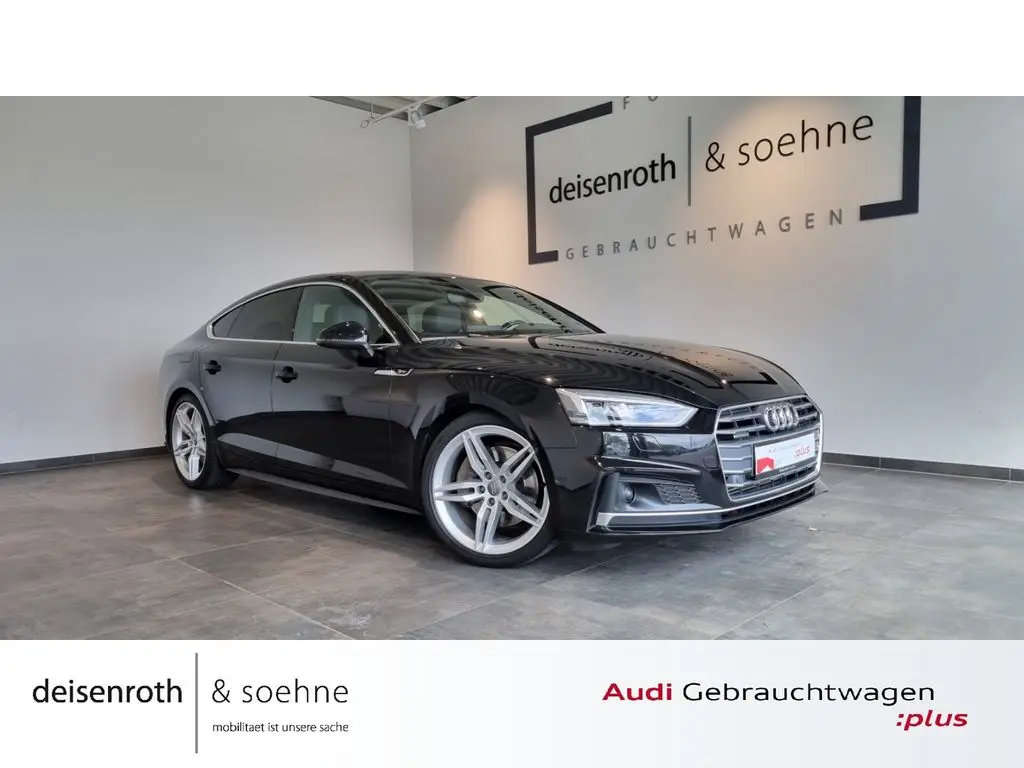 Photo 1 : Audi A5 2019 Essence