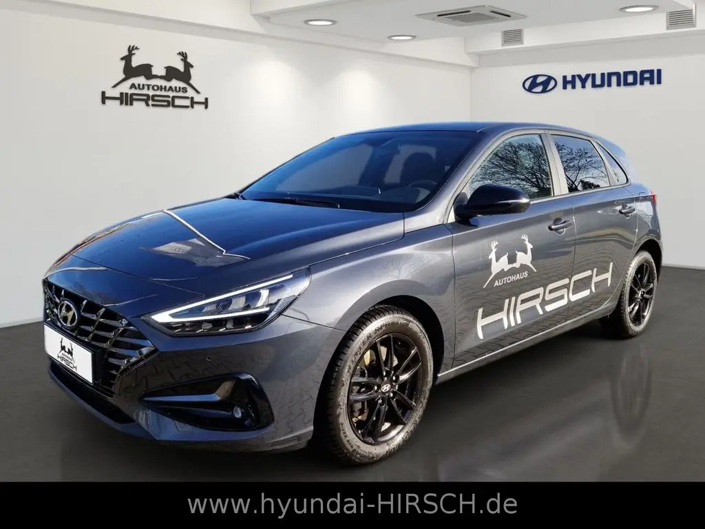 Photo 1 : Hyundai I30 2023 Petrol