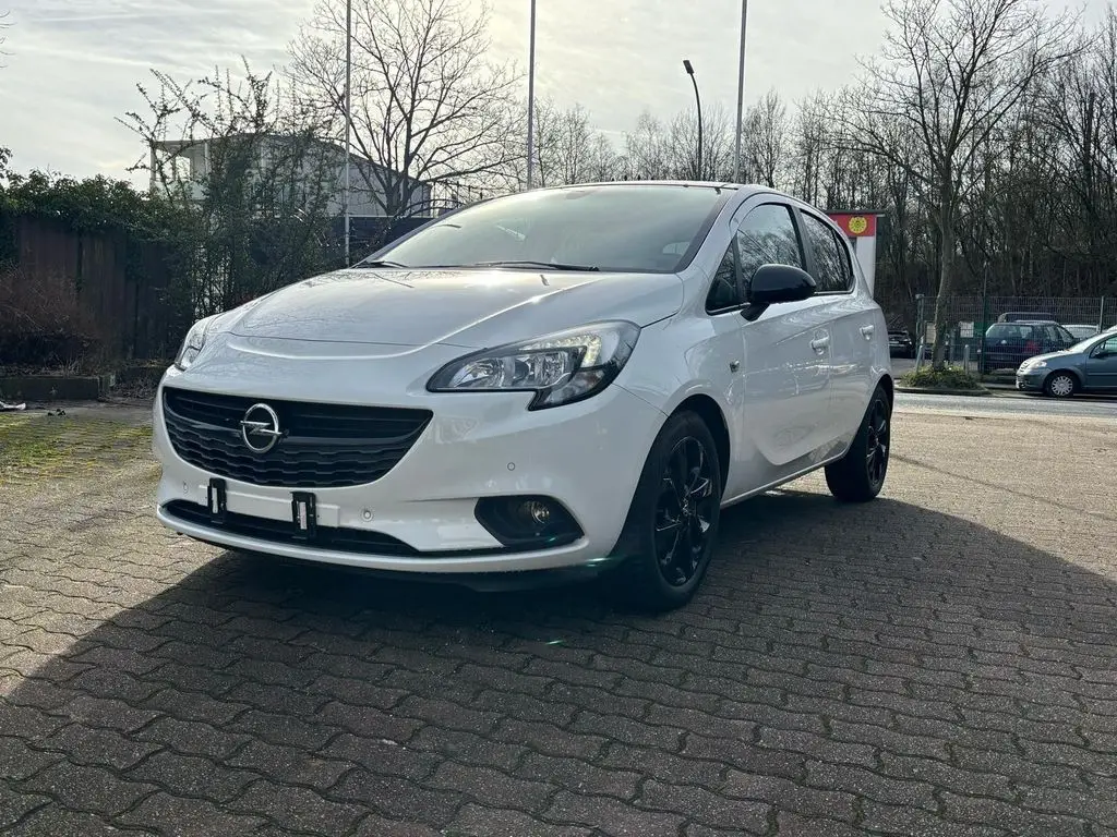 Opel Corsa E Color Edition