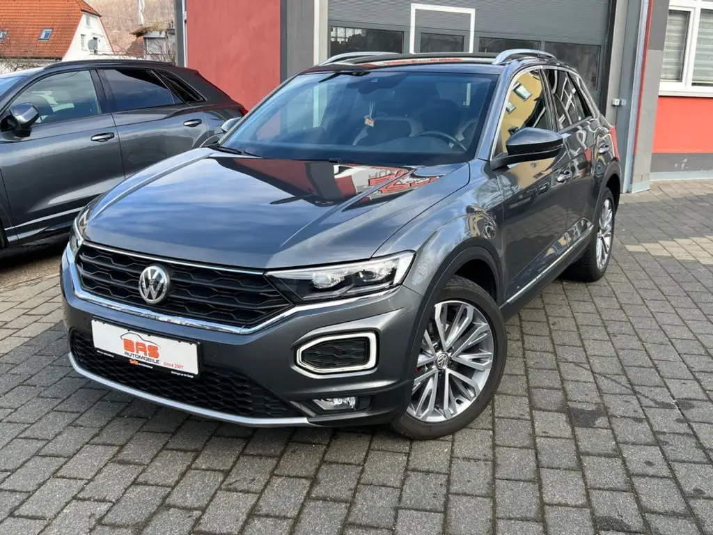 Photo 1 : Volkswagen T-roc 2018 Petrol