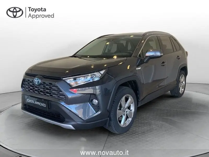 Photo 1 : Toyota Dyna 2020 Hybrid