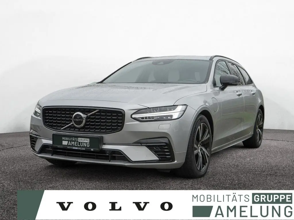 Photo 1 : Volvo V90 2020 Petrol