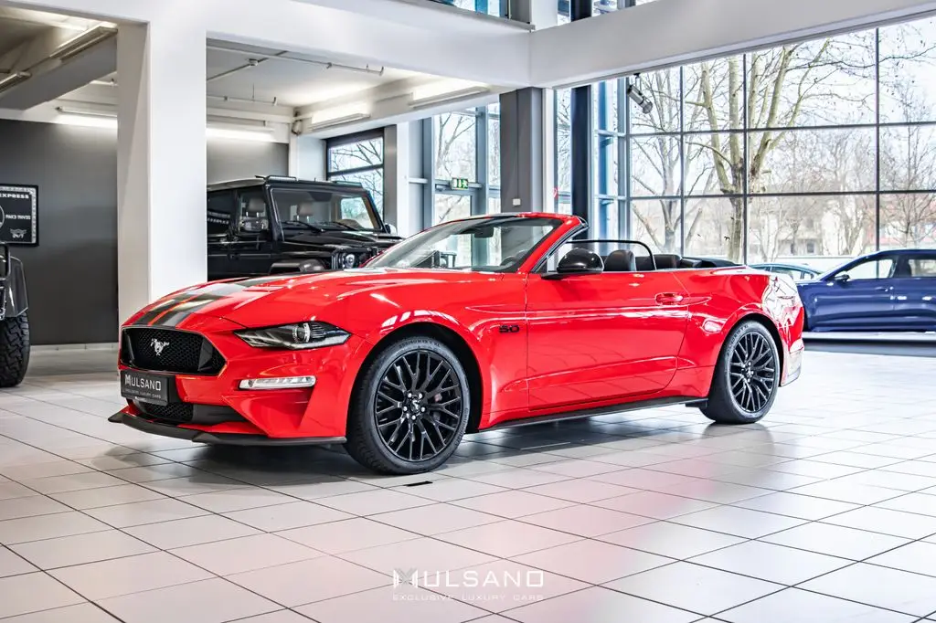 Photo 1 : Ford Mustang 2020 Petrol