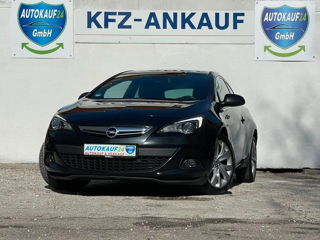 Photo 1 : Opel Astra 2015 Essence