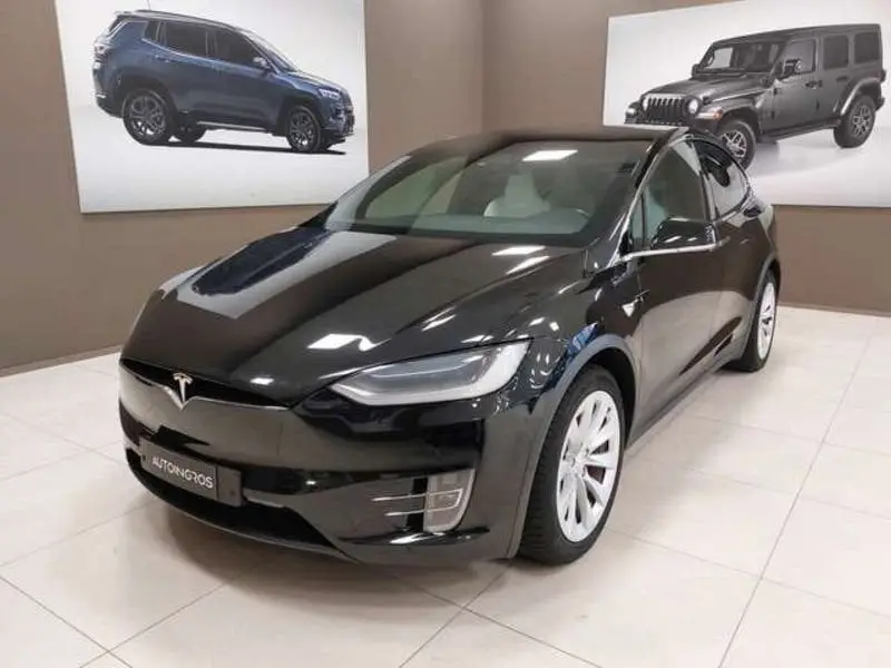 Photo 1 : Tesla Model X 2018 Not specified