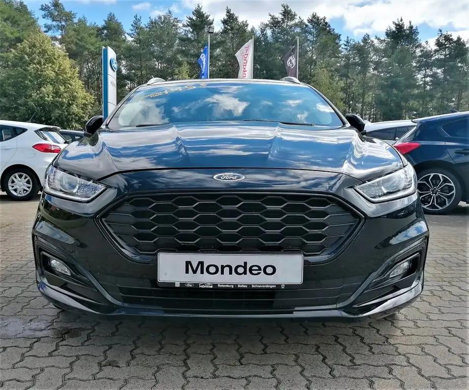 Photo 1 : Ford Mondeo 2019 Petrol