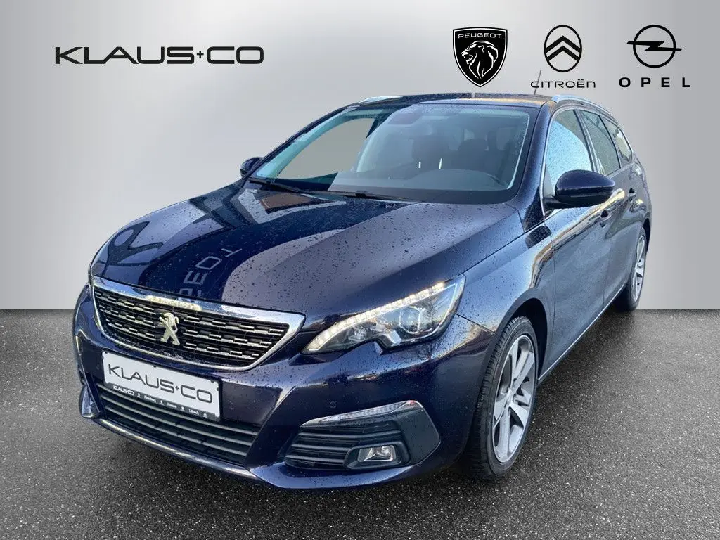 Photo 1 : Peugeot 308 2019 Essence